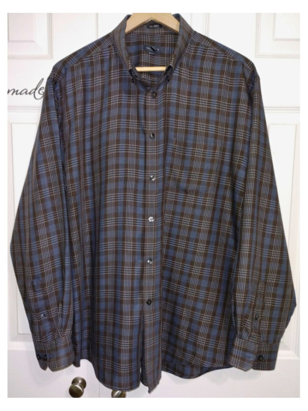 Men's Van Heusen Long-Sleeve Plaid Dress Shirt – No Iron (XL)